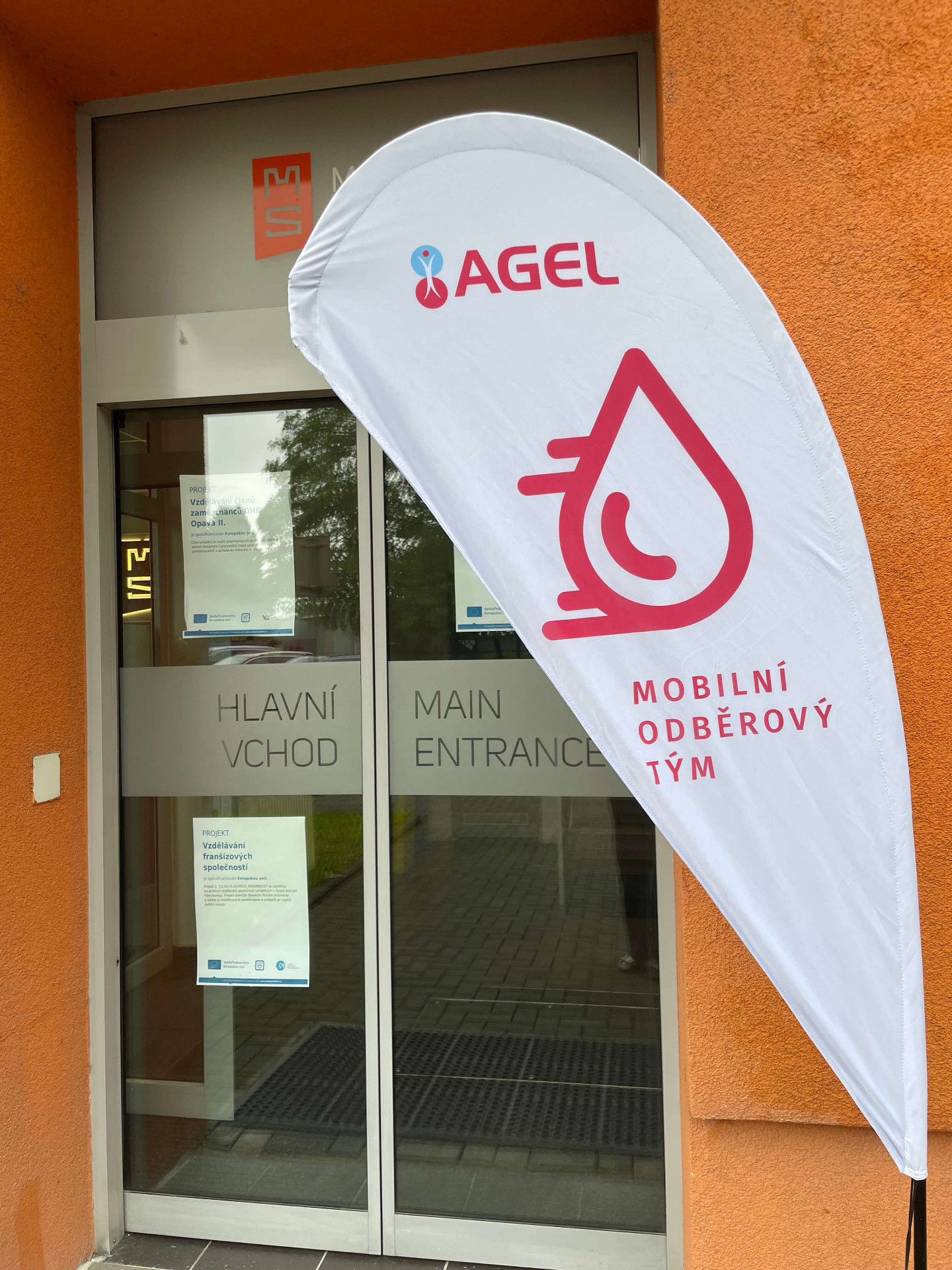 Mobilní odběr krve ve firmě